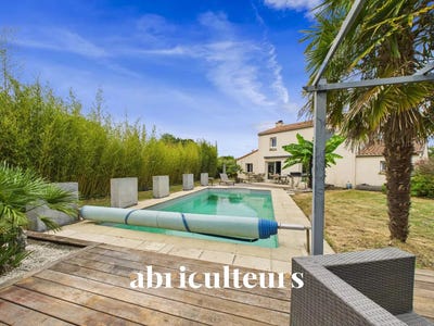 /international/fr/7-rue-du-moulin-rouge-pont-saint-martin-pays-de-la-loire-310100788759/