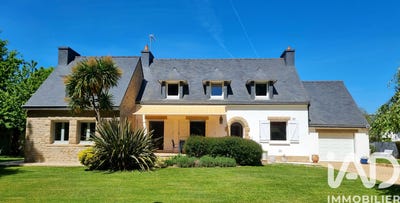 /international/fr/riec-sur-belon-brittany-310104566696/