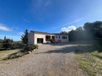 /international/fr/aigues-vives-languedoc-roussillon-310101060136/