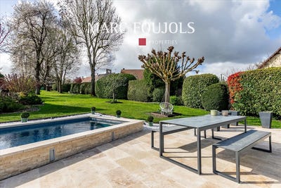 /international/fr/cinqueux-picardie-310106999022/