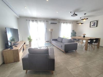 /international/fr/montarnaud-languedoc-roussillon-310101160955/?lang=en
