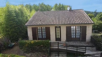/international/fr/le-buisson-de-cadouin-aquitaine-310101390349/?lang=zh-tw