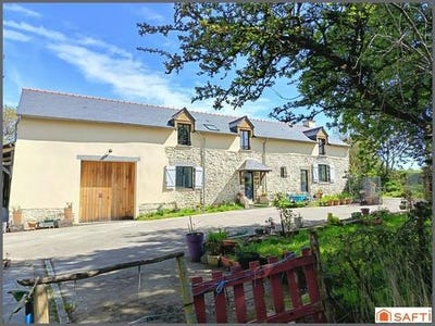 /international/fr/saint-medard-sur-ille-brittany-310107528132/