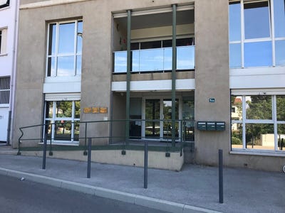 /international/fr/beaucaire-languedoc-roussillon-310106834083/