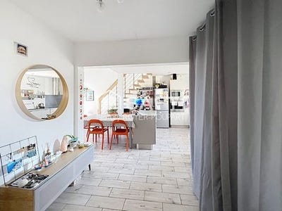 /international/fr/joue-les-tours-centre-val-de-loire-310100796204/