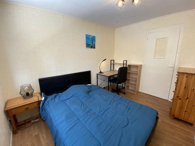 /international/fr/18-rue-jean-savidan-lannion-brittany-120089836726/