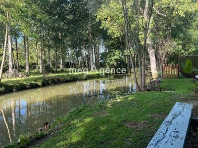 /international/fr/conge-sur-orne-pays-de-la-loire-310108405538/