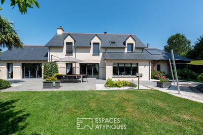 /international/fr/vitre-brittany-310100543367/?lang=zh-cn