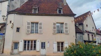 /international/fr/arnay-le-duc-burgundy-310097624618/?lang=zh-cn