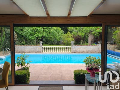 /international/fr/saint-bris-des-bois-charente-310098535120/?lang=en
