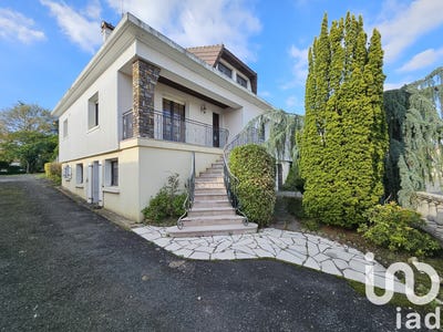 /international/fr/montreverd-pays-de-la-loire-310096012080/