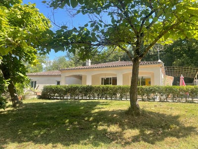 /international/fr/sainte-marthe-aquitaine-310098292163/
