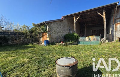 /international/fr/lezoux-auvergne-310104931877/