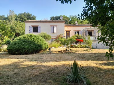 /international/fr/caumont-midi-pyrenees-310109228555/