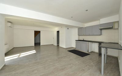 /international/fr/maintenon-centre-val-de-loire-310100493518/