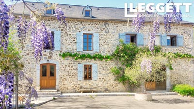 /international/fr/pau-rhone-310106796637/