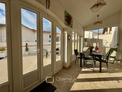 /international/fr/saint-georges-de-didonne-charente-310107414824/