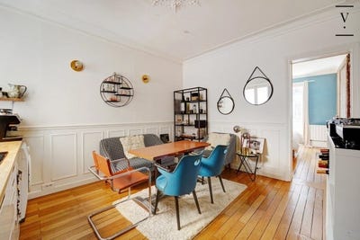 /international/fr/paris-9eme-ile-de-france-310101083719/?lang=id