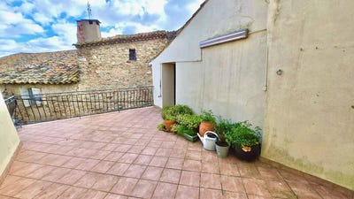 /international/fr/faugeres-languedoc-roussillon-310097915093/