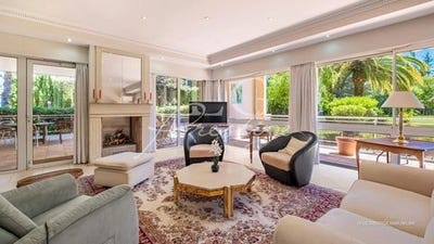 /international/fr/mandelieu-la-napoule-provence-alpes-cote-d-azur-310108433107/