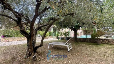 /international/fr/arpaillargues-et-aureillac-languedoc-roussillon-310099618429/?lang=zh-tw
