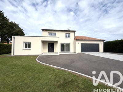 /international/fr/buxerolles-charente-310108157789/