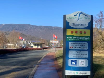 /international/fr/divonne-les-bains-aquitaine-310106938726/