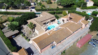 /international/fr/lezignan-corbieres-languedoc-roussillon-310108487415/