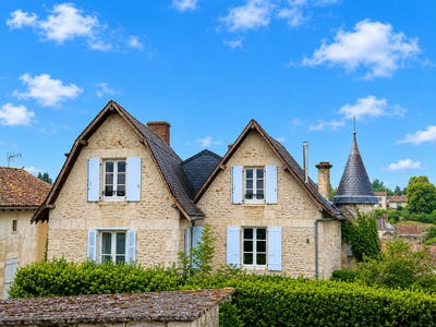 /international/fr/charroux-limousin-310108481523/