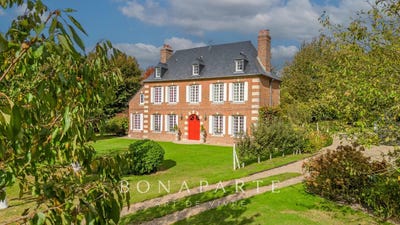 /international/fr/grand-bourgtheroulde-upper-normandy-310106712038/