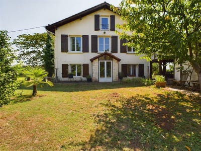 /international/fr/clairac-aquitaine-310100649958/