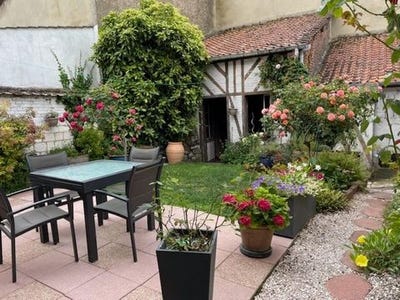 /international/fr/crecy-en-ponthieu-picardie-310106779653/