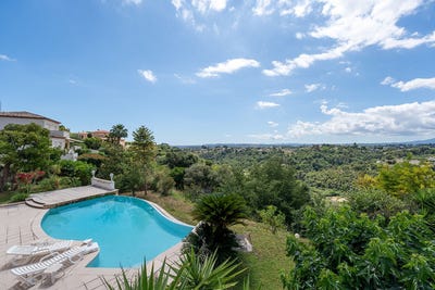 /international/fr/cagnes-sur-mer-provence-alpes-cote-d-azur-310120115924/