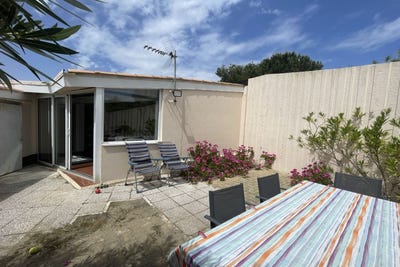 /international/fr/torreilles-languedoc-roussillon-310106825989/