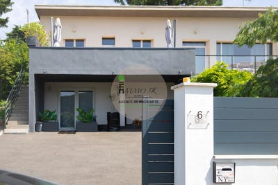 /international/fr/rochetaillee-sur-saone-rhone-310100297670/