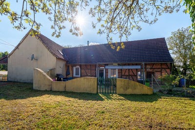 /international/fr/bantanges-burgundy-310107432010/