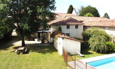 /international/fr/pillac-charente-310108967789/