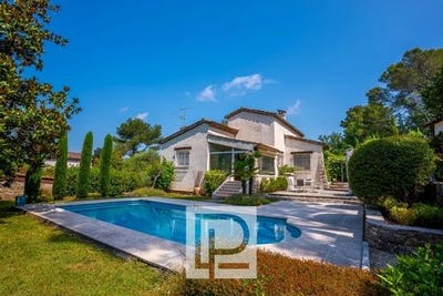 /international/fr/mouans-sartoux-provence-alpes-cote-d-azur-310101382077/?lang=zh-cn