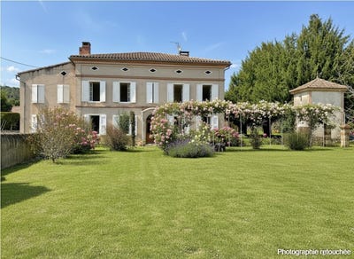 /international/fr/castelnau-de-levis-midi-pyrenees-310108105294/