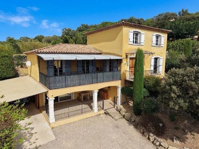 /international/fr/cotignac-provence-alpes-cote-d-azur-310110206807/