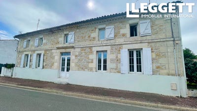 /international/fr/bedenac-charente-310102246858/