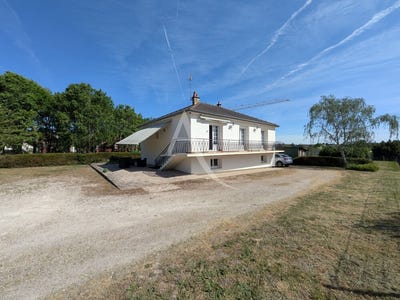 /international/fr/veuzain-sur-loire-centre-val-de-loire-310108401976/