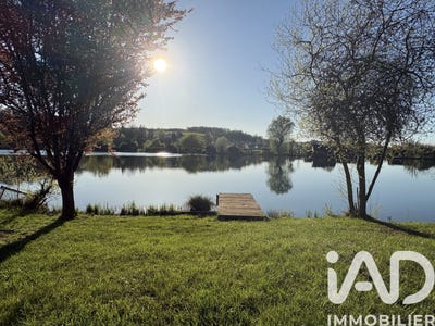/international/fr/herchies-picardie-310107588158/