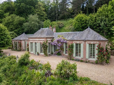 /international/fr/honfleur-la-basse-normandie-310108765073/