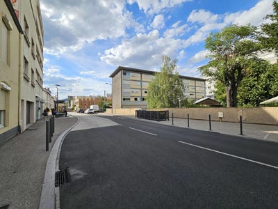 /international/fr/clermont-ferrand-auvergne-310109126838/