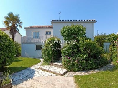 /international/fr/aizenay-pays-de-la-loire-310099286383/?lang=fr