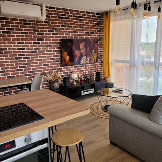 /international/fr/eaunes-midi-pyrenees-310105254275/