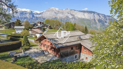 /international/fr/araches-la-frasse-les-carroz-d-araches-rhone-310107598682/