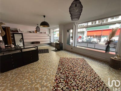 /international/fr/pau-rhone-310100787984/