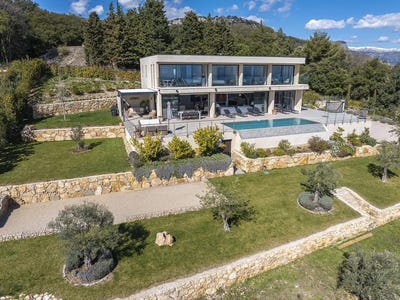 /international/fr/chateauneuf-grasse-hh-15382717-chateauneuf-grasse-provence-alpes-cote-d-azur-310100953454/